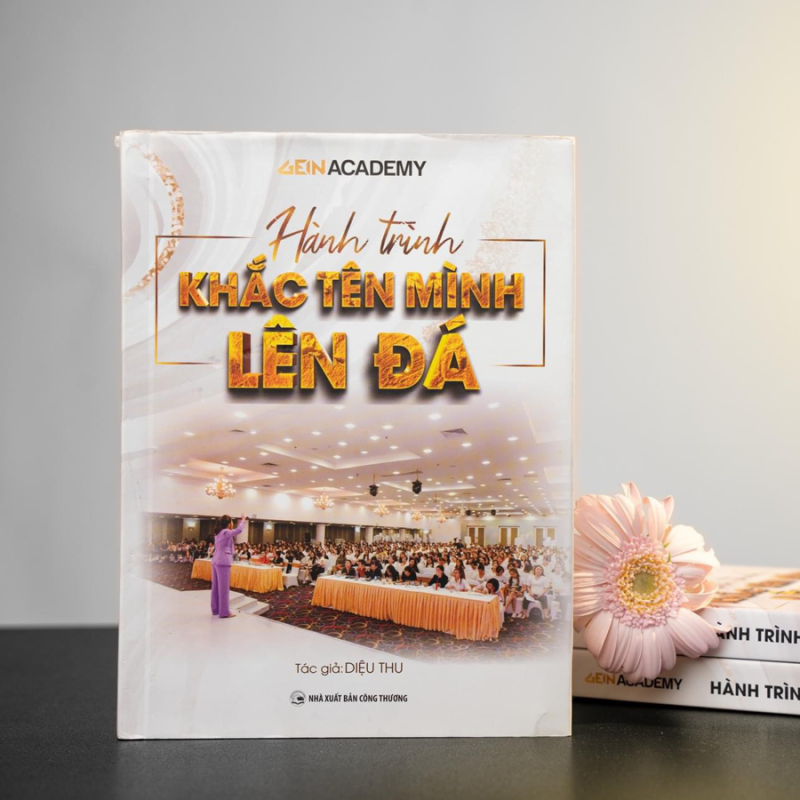 Sách "Hành Trình Khắc Tên Mình Lên Đá" - Hình ảnh 3